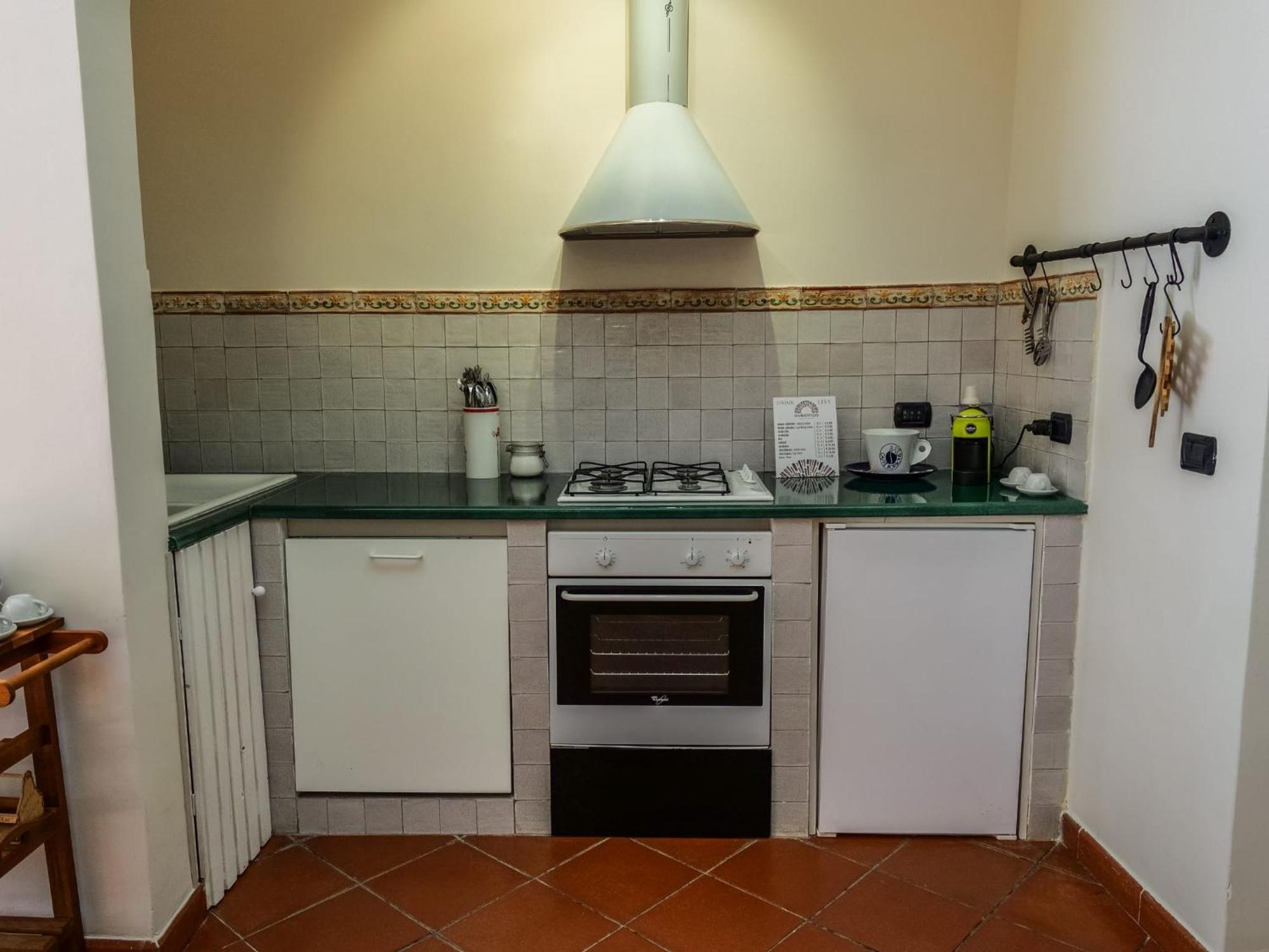 Umberto 25 Bed & Breakfast Santo Stefano di Camastra Luaran gambar