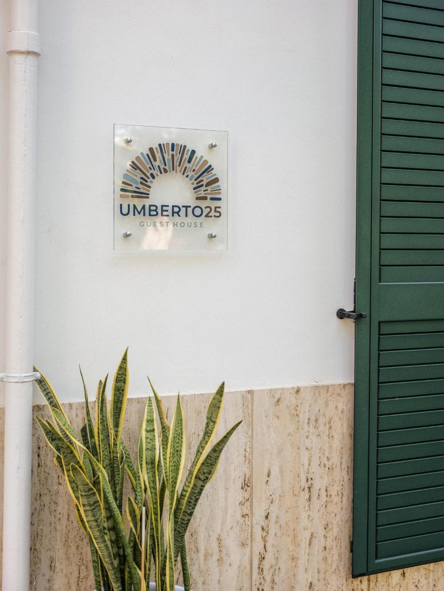 Umberto 25 Bed & Breakfast Santo Stefano di Camastra Luaran gambar